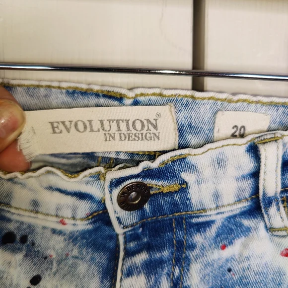 Evolution In Design | Bottoms | Evolution In Design Distressed Jeans ...